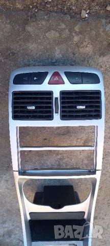 Централна конзола Peugeot 307