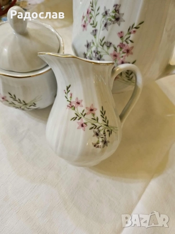 Чисто нови български порцеланови чинии и други красоти