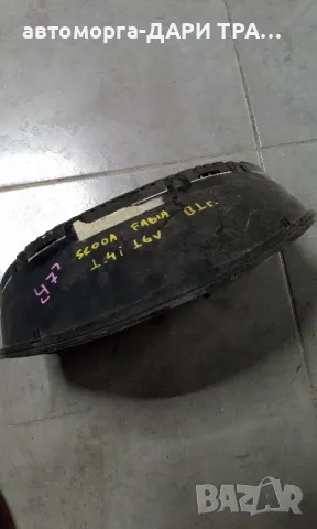 Табло уредно за Шкода Фабия 2001г, снимка 2 - Части - 48705649