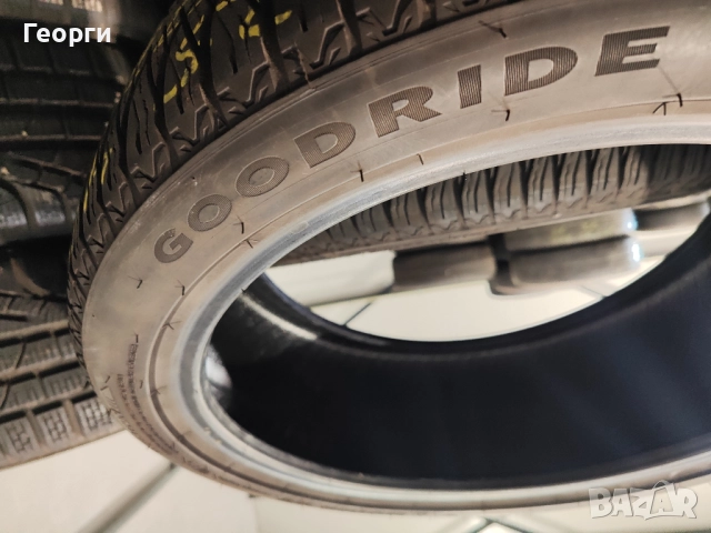 2бр. зимни гуми 225/40/18 Goodride, снимка 3 - Гуми и джанти - 51854659