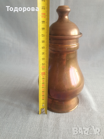 Старинен  бронзов съд -  урна, снимка 2 - Антикварни и старинни предмети - 44586766