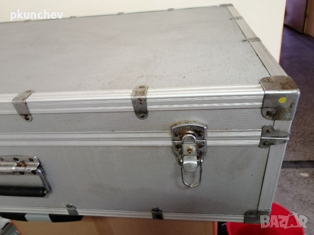 Голям алуминиев куфар за техника или инструменти, снимка 10 - Куфари с инструменти - 36126988