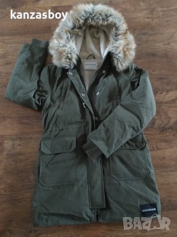 calvin klein - пухено дамско яке КАТО НОВО, снимка 4 - Якета - 42707555