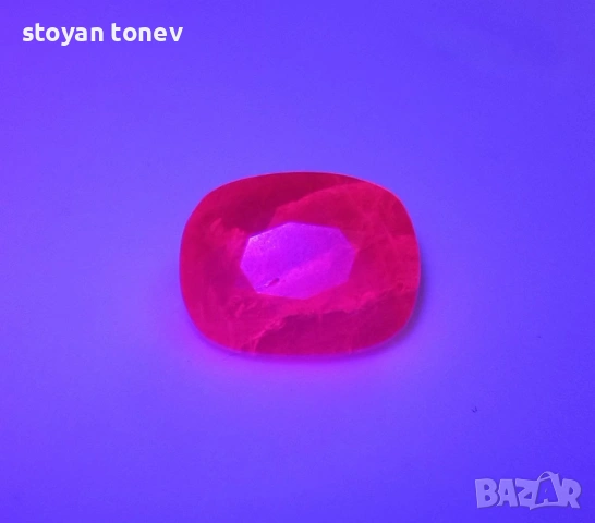 Рядък Ненагряван Африкански Рубин 3.49кт с Vivid пурпурно-Червен Огън! Сертифициран! Нов!, снимка 3 - Други - 53652220