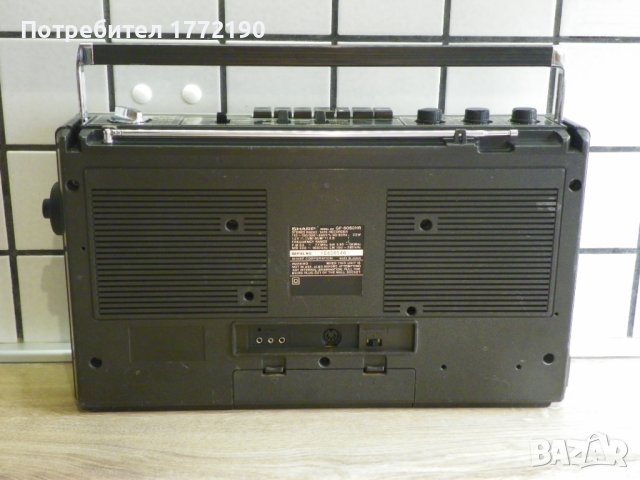 Стерео касетофон Sharp GF-6060HR, снимка 4 - Радиокасетофони, транзистори - 41898605