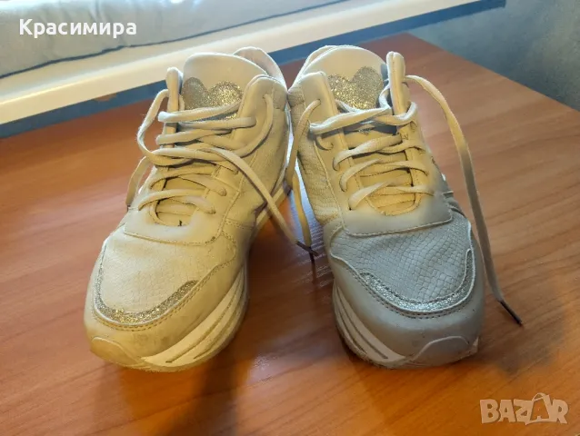 Дамски маратонки 