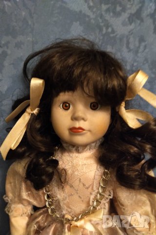Колекционерска Порцеланова кукла, снимка 3 - Колекции - 33865364