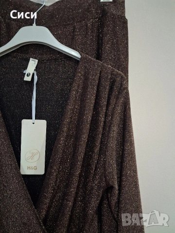 Дамски комплект с дискретно ламе, снимка 4 - Комплекти - 53669123
