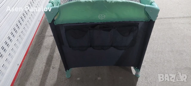 Бебешка кошара за спане и игра с падаща страна Chipolino Мерида, снимка 4 - Кошарки - 50611194