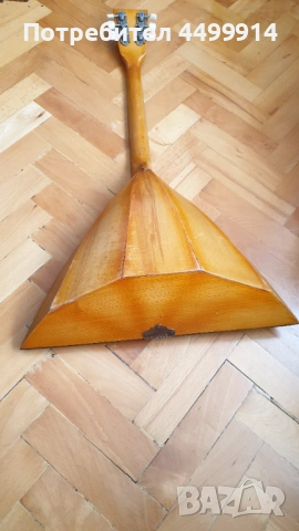 Струнен музикален инструмент-Балалайка, снимка 7 - Струнни инструменти - 53098560