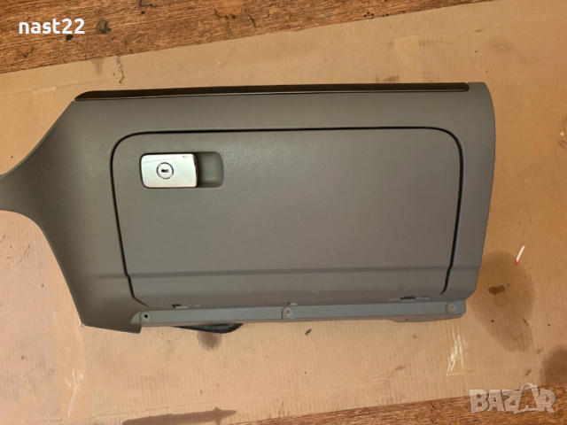 Жабка за Фолксваген Голф 5/VW GOLF 5 , снимка 2 - Части - 53287226