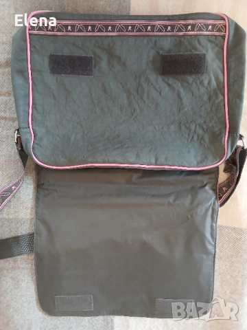 Y2k чанта Playboy, снимка 10 - Чанти - 52638796