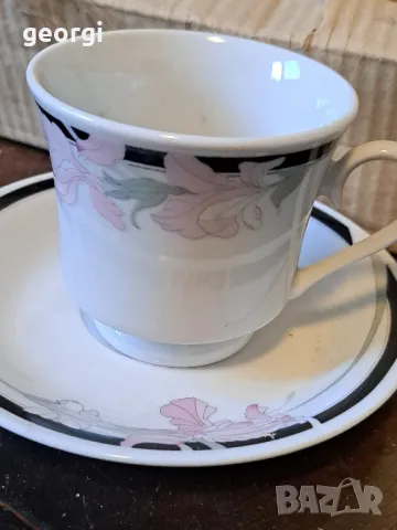 нов сервиз за кафе  17/3, снимка 2 - Чаши - 48995783