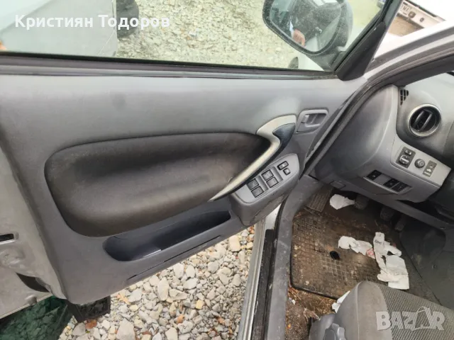 Toyota Rav 4 на части 116кс тойота рав 4, снимка 8 - Части - 48806288