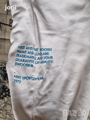 Оригинална долница Nike Swoosh, снимка 3 - Спортни дрехи, екипи - 48506470