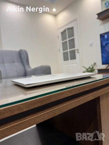 MacBook Pro 13" M2, снимка 4 - Лаптопи за работа - 52337279