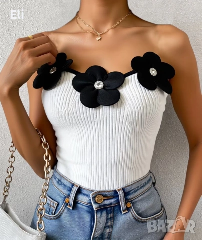 Елегантен дамски топ с паднали рамене и 3D флорални детайли