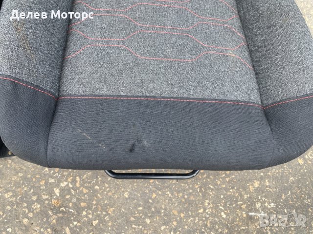 Предни седалки от Ситроен Ц3 Citroen C3, след 2016 г., снимка 2 - Части - 41884764