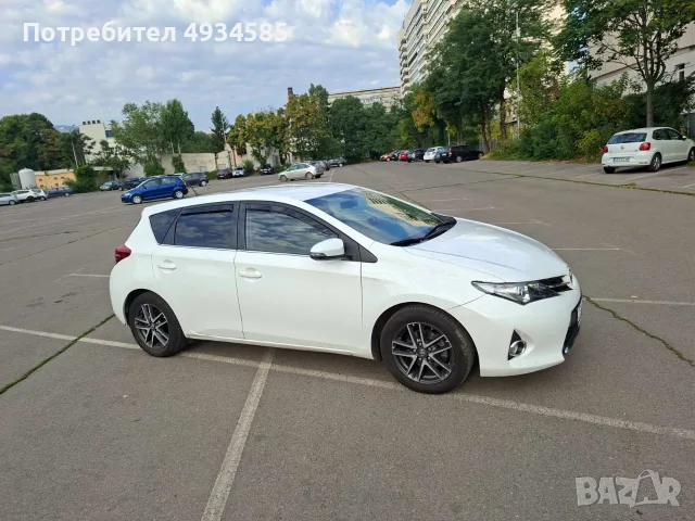 Toyota Auris 1.4 D4D, снимка 3 - Автомобили и джипове - 55878028
