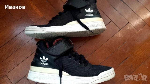 Баскетболни кецове Adidas 