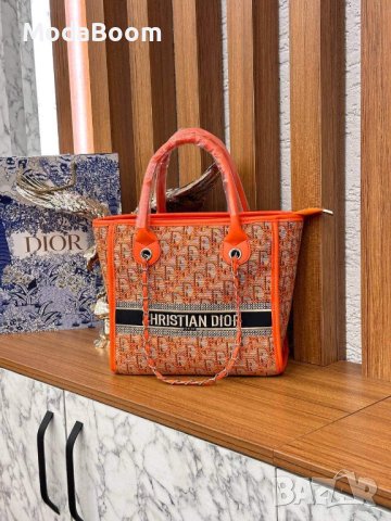 Дамски чанти Christian Dior , снимка 3 - Чанти - 42727032