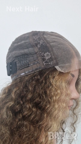 Афро къдрава естествена перука, кафява с руси кичури, 55 см, Lace 4х4, снимка 9 - Аксесоари за коса - 53283334