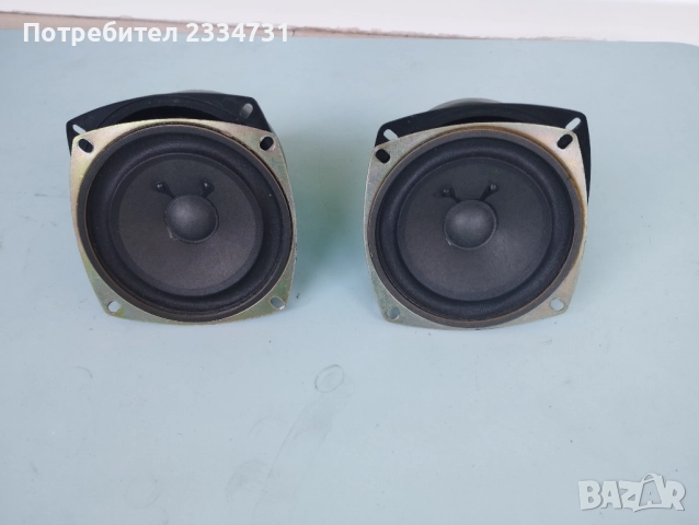 Средночестотни говорители