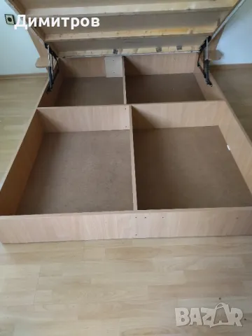 Спалня, снимка 3 - Спални и легла - 48549895