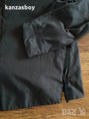 nike - страхотно дамско яке КАТО НОВО, снимка 9 - Якета - 36073728