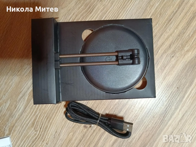 Държач за кабел на мишка Battletron Gaming LED Mouse Bungee, снимка 2 - Клавиатури и мишки - 52431985