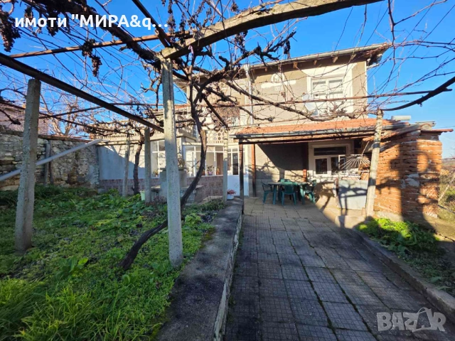 Къща с двор в с. Стамболово,обл.Хасково–спокойствие, пространство