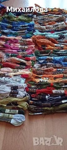 710 бр. чилета ДМС конци за бродиране , снимка 8 - Гоблени - 49123359