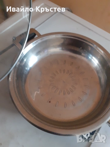 Продавам неръждаем тиган с тройно дъно , снимка 3 - Съдове за готвене - 53641715