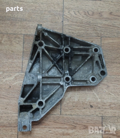 Лапа - Стойка Компресор Климатик БМВ 5 Е39 - 2246146, снимка 4 - Части - 52934024