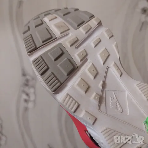 детски маратонки Nike Kids PRE-School Huarache Run (PS)  номер 30 ,5-31, снимка 7 - Детски маратонки - 49550251
