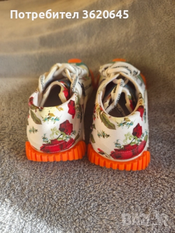 Дамски маратонки, снимка 2 - Маратонки - 52888698