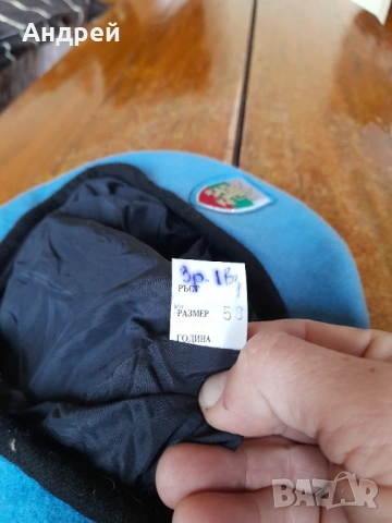 Стар комплект военна барета и пагони, снимка 4 - Антикварни и старинни предмети - 53417803