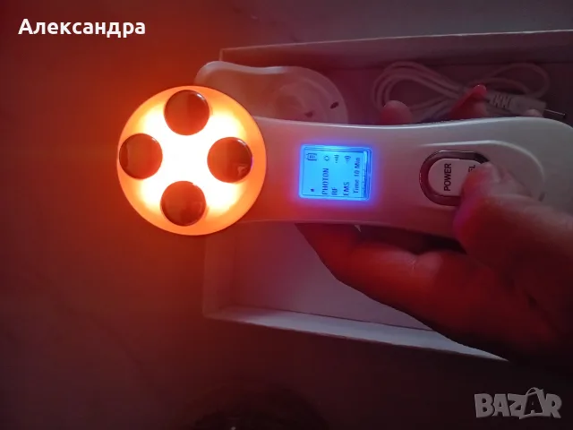Мултифункционален Козметичен Уред за Лице 5 в 1 (RF, EMS, LED фототерапия), снимка 2 - Масажори - 55802438