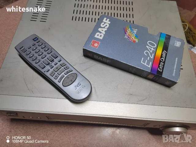 JVC HR-S6700 S-VHS Recorder, снимка 5 - Декове - 49691648