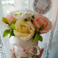 Нежни букети със сапунени цветя , снимка 4 - Подаръци за жени - 39644069