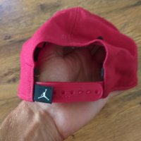 Nike Jordan Jumpman Snapback Cap In Red - страхотна мъжка шапка , снимка 6 - Шапки - 41846578