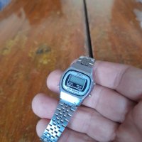 Стар електронен часовник Stempo #2, снимка 2 - Антикварни и старинни предмети - 42080137