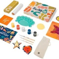Нов комплект за рисуване деца 7+ Бои рамка палитра четки шаблони, снимка 1 - Рисуване и оцветяване - 40654997