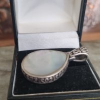 Vintage сребърна висулка със седеф , снимка 6 - Колиета, медальони, синджири - 41921109