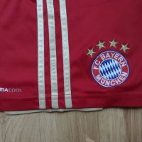 Bayern Munchen / ADIDAS / детски футболни шорти на Байерн Мюнхен за ръст 164см. , снимка 12 - Детски къси панталони - 41925048