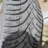 Зимни гуми BfGoodrich 205/55/16, снимка 1 - Гуми и джанти - 44746144