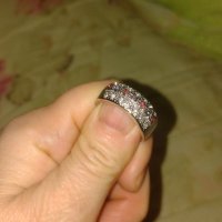 Пръстен-халка с кристали и диаманти, снимка 4 - Пръстени - 40014549