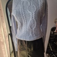 Светлосин пуловер НМ - 16,00лв., снимка 1 - Блузи с дълъг ръкав и пуловери - 32202433