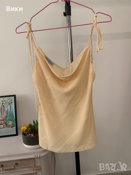 Дамски топ в размер S, снимка 1