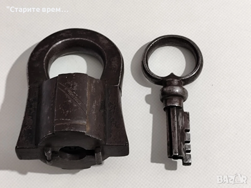 Русия Античен Кован Катинар, снимка 1